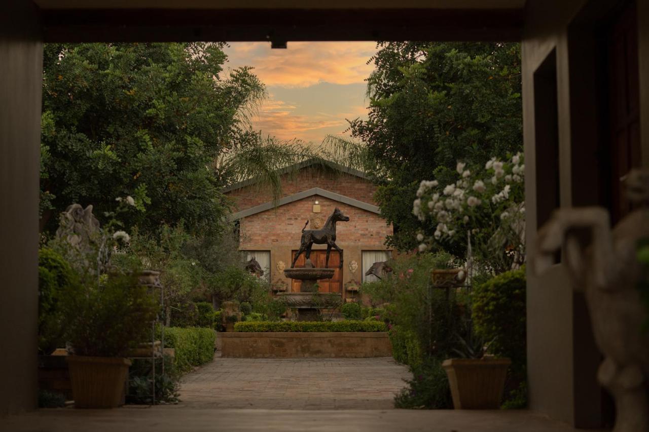 Maretlwane Guesthouse บุฟเฟลสปวร์ท ภายนอก รูปภาพ