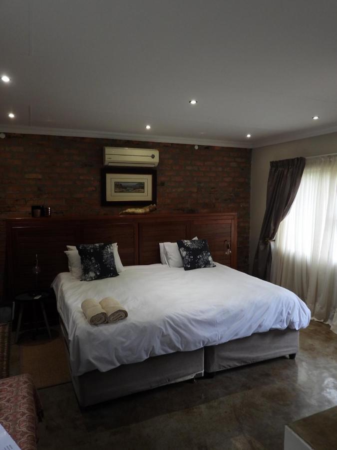 Maretlwane Guesthouse บุฟเฟลสปวร์ท ภายนอก รูปภาพ