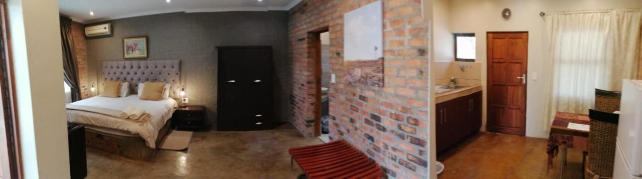Maretlwane Guesthouse บุฟเฟลสปวร์ท ภายนอก รูปภาพ