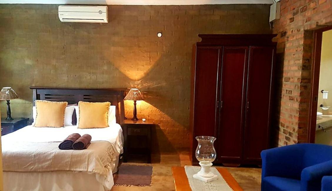 Maretlwane Guesthouse บุฟเฟลสปวร์ท ภายนอก รูปภาพ