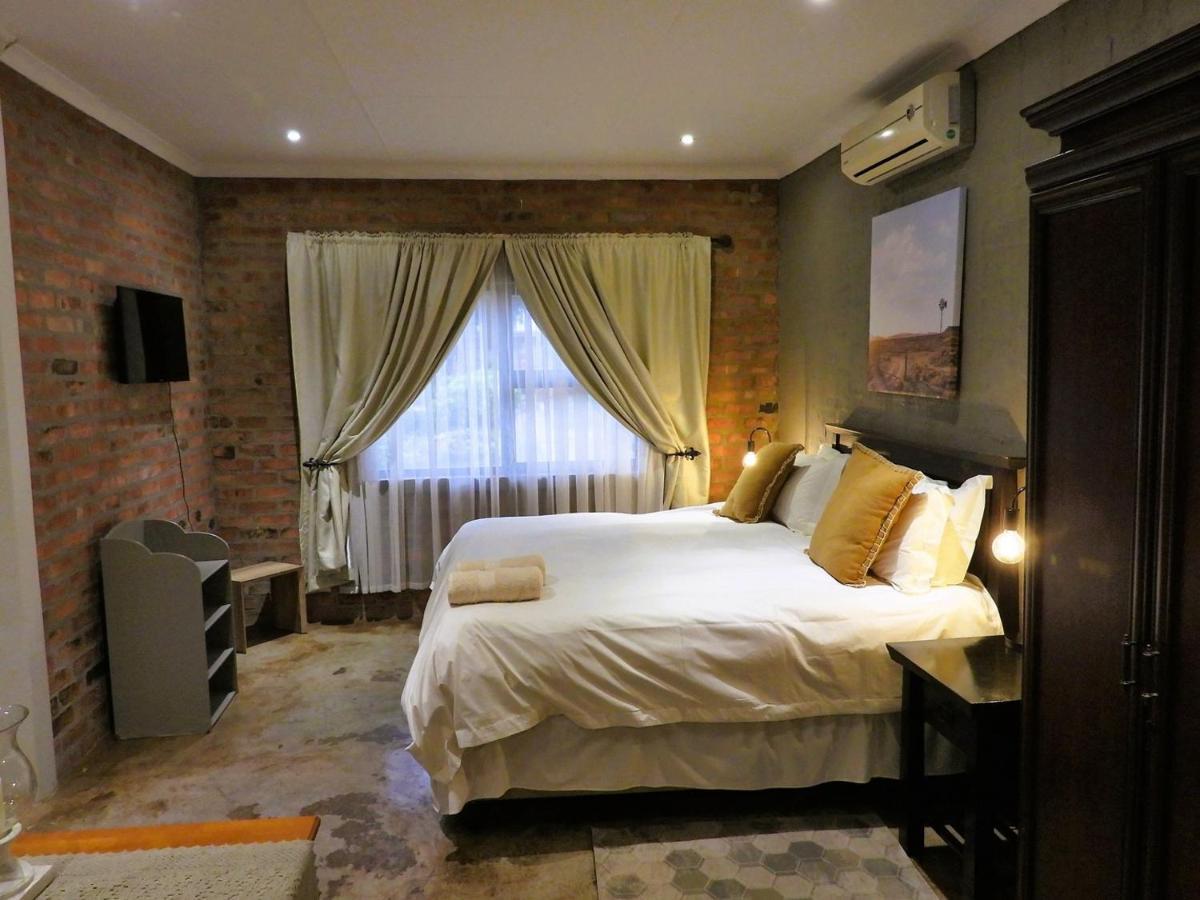 Maretlwane Guesthouse บุฟเฟลสปวร์ท ภายนอก รูปภาพ