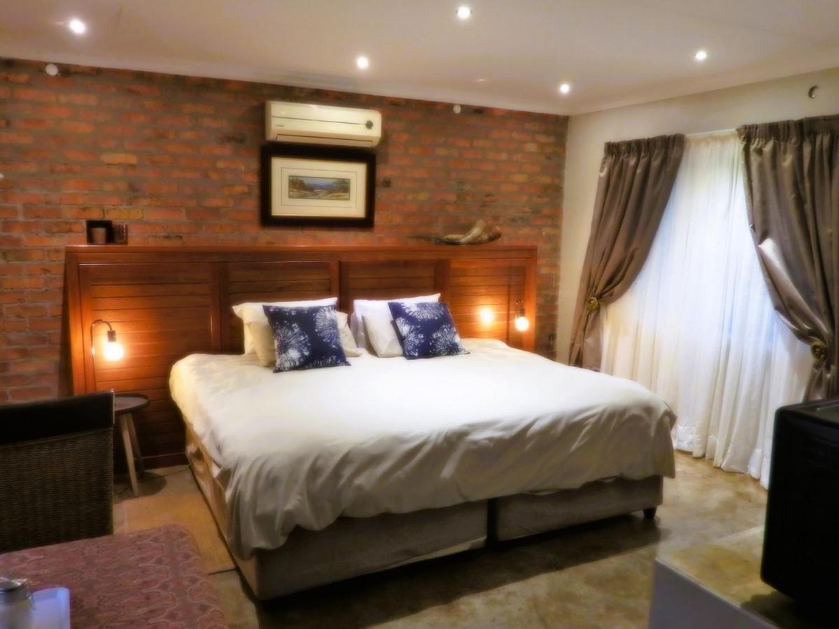 Maretlwane Guesthouse บุฟเฟลสปวร์ท ภายนอก รูปภาพ