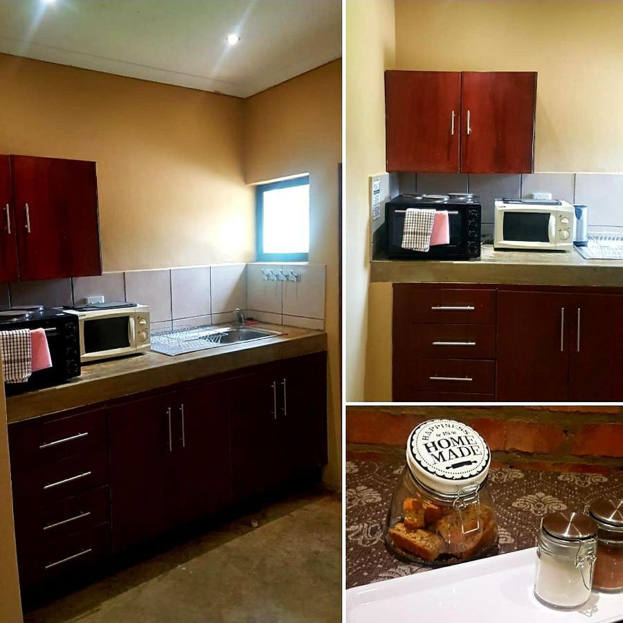Maretlwane Guesthouse บุฟเฟลสปวร์ท ภายนอก รูปภาพ